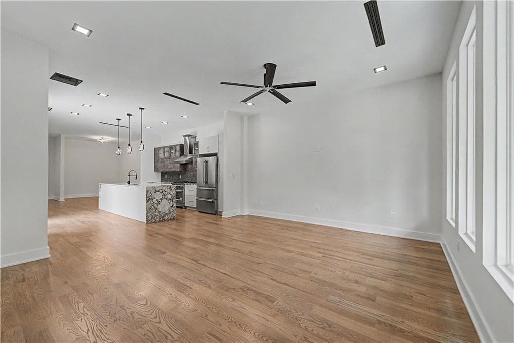 3 bedroom, 3 bathroom, 2,800 sq ft single family residence for sale at 268 Delevan Street, Atlanta, GA 30315 — photo 8