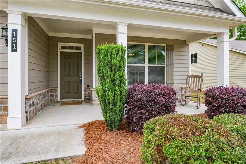 4 bedroom, 3 bathroom, 2,665 sq ft single family residence for sale at 151 Rolling Hills Place, Canton, GA 30114 — photo 3