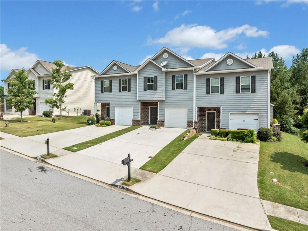 3 bedroom, 3 bathroom, 1,566 sq ft townhouse for sale at 5415 Sycamore Court, Oakwood, GA 30566 — photo 5