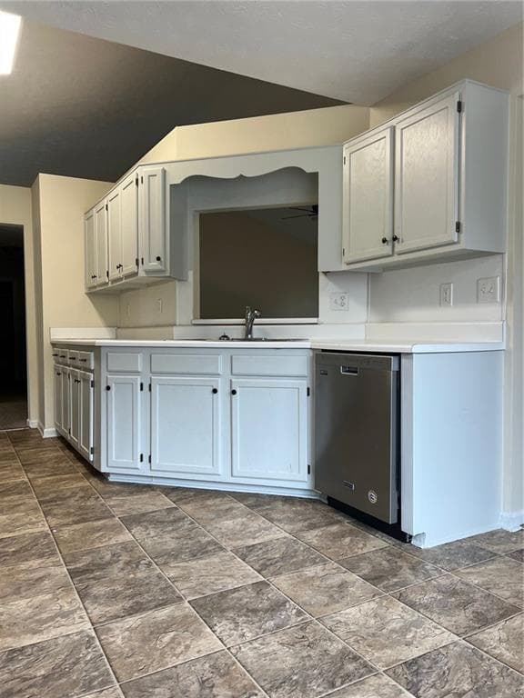 3 bedroom, 2 bathroom, 1,551 sq ft single family residence for rent at 4197 Sterling Pointe Drive, Douglasville, GA 30135 for $1,845 a month — photo 7