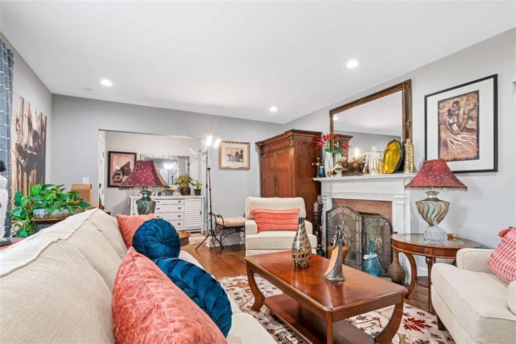 4 bedroom, 2 bathroom, 2,245 sq ft single family residence for sale at 5 Robin Street, Rome, GA 30165 — photo 5