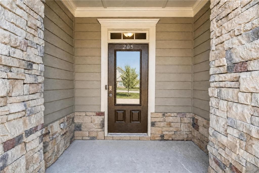4 bedroom, 4 bathroom, 3,026 sq ft single family residence for sale at 205 Orchard Trail, Canton, GA 30115 — photo 3