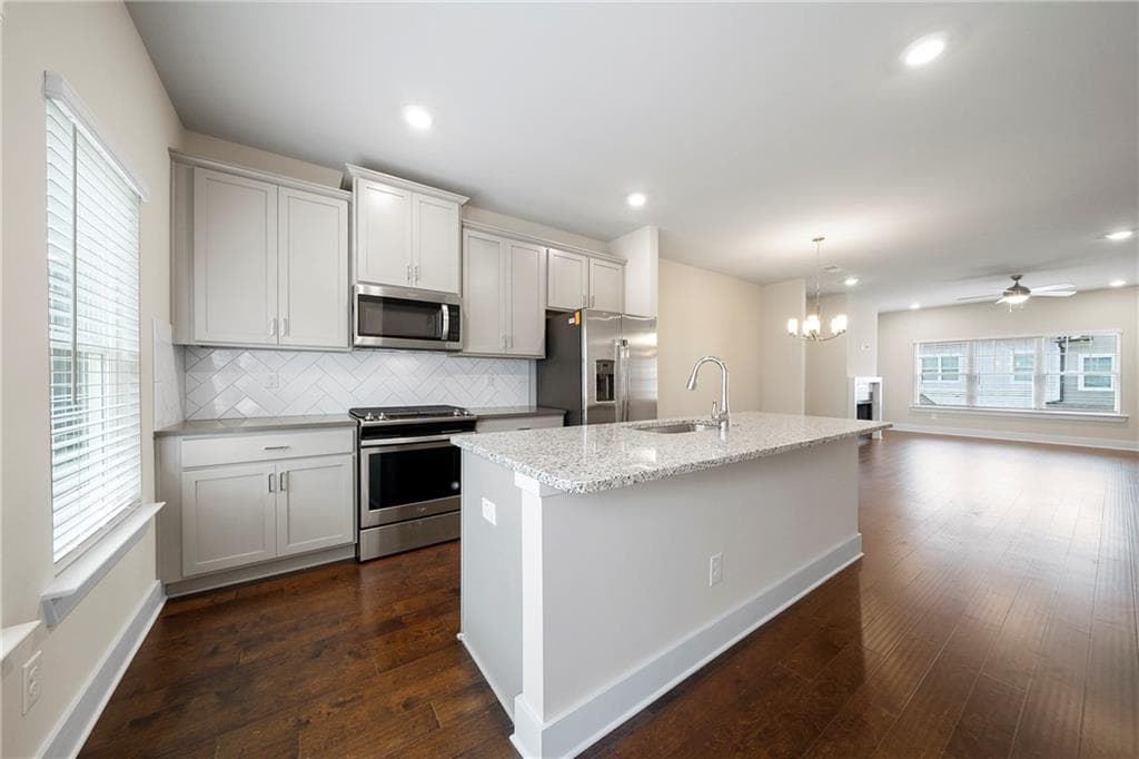 4 bedroom, 4 bathroom, 2,000 sq ft townhouse for rent at 3761 Oxford Circle, Atlanta, GA 30340 for $2,895 a month — photo 7