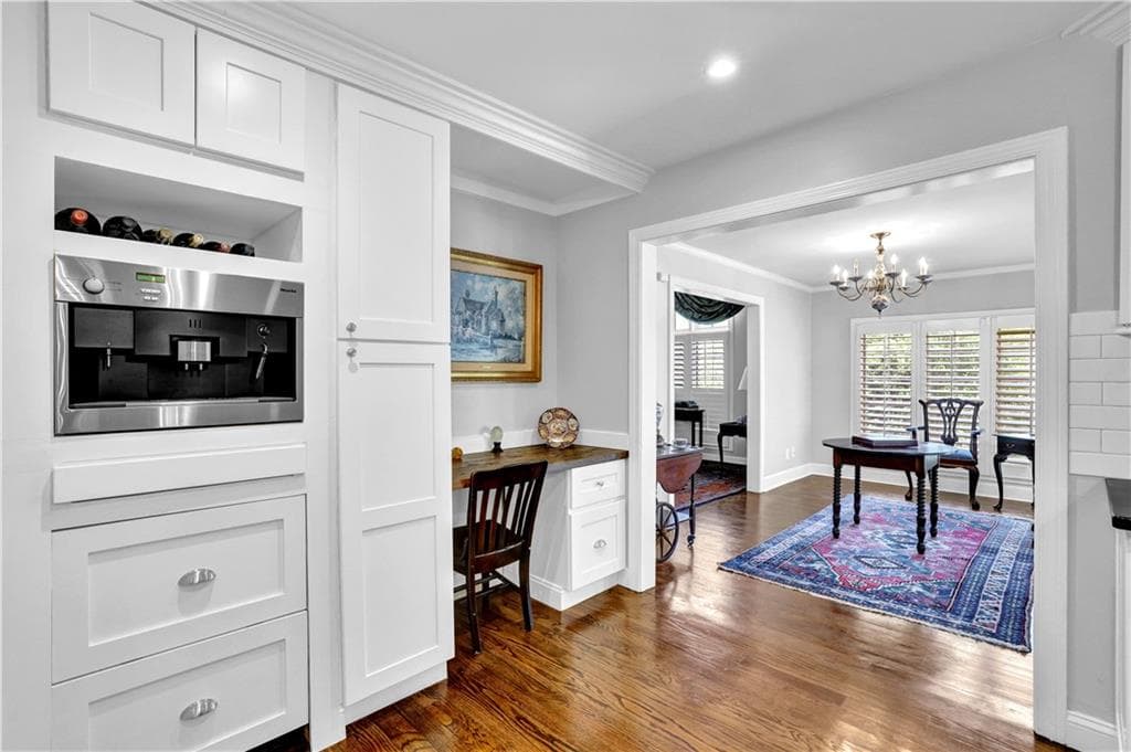 4 bedroom, 4 bathroom, 3,368 sq ft townhouse for sale at 2 Paces West Terrace, Atlanta, GA 30327 — photo 9