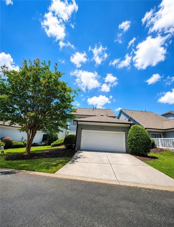 3 bedroom, 3 bathroom, 2,156 sq ft single family residence for sale at 3791 Portland Trail Drive, Suwanee, GA 30024 — photo 7