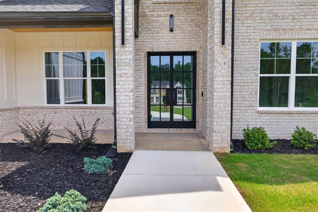4 bedroom, 4 bathroom, 4,200 sq ft single family residence for sale at 187 Chariot Court, Jefferson, GA 30549 — photo 3