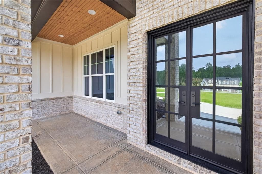 4 bedroom, 4 bathroom, 4,200 sq ft single family residence for sale at 187 Chariot Court, Jefferson, GA 30549 — photo 4