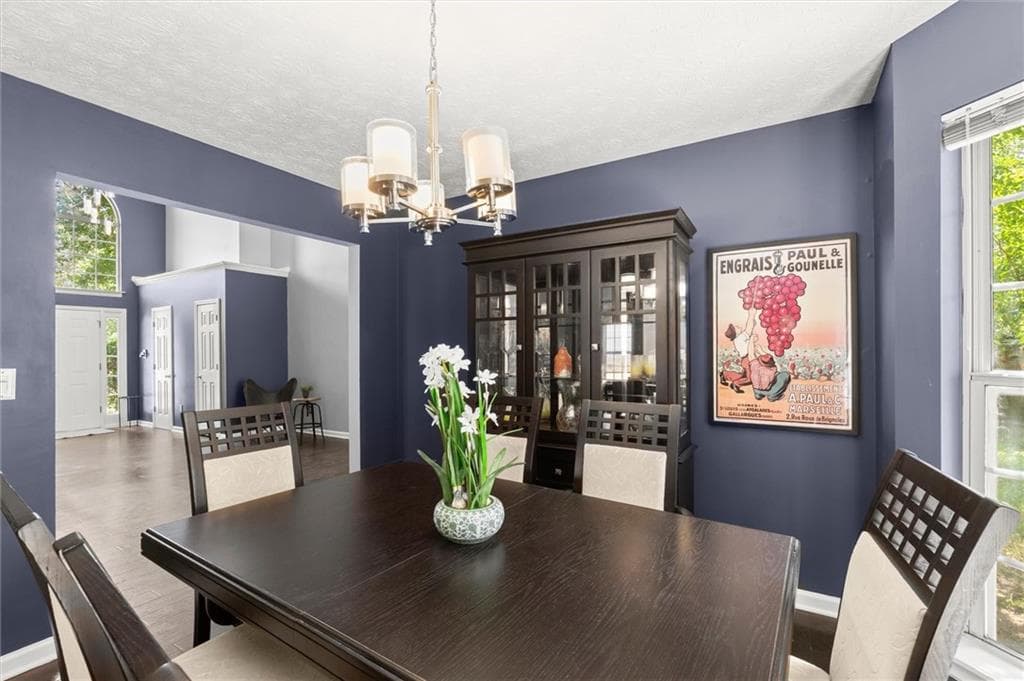 3 bedroom, 3 bathroom, 2,052 sq ft single family residence under contract at 3490 Parkbrooke Lane, Duluth, GA 30096 — photo 7