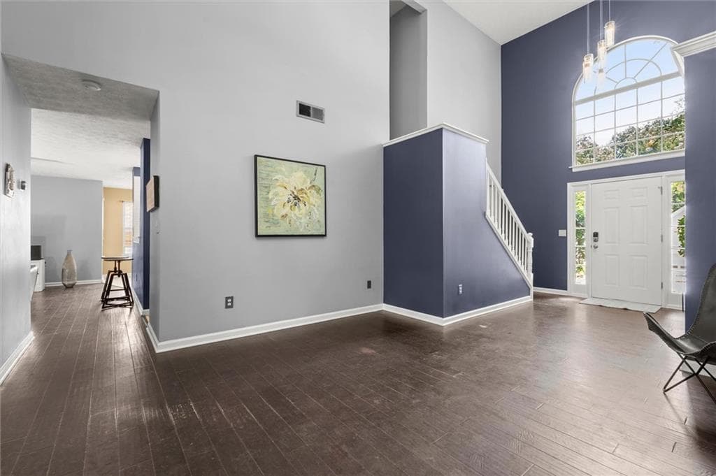 3 bedroom, 3 bathroom, 2,052 sq ft single family residence under contract at 3490 Parkbrooke Lane, Duluth, GA 30096 — photo 5