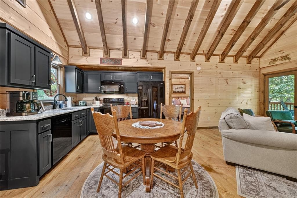 2 bedroom, 2 bathroom, 888 sq ft single family residence for sale at 261 Frosty Mountain Trail, Ellijay, GA 30536 — photo 8