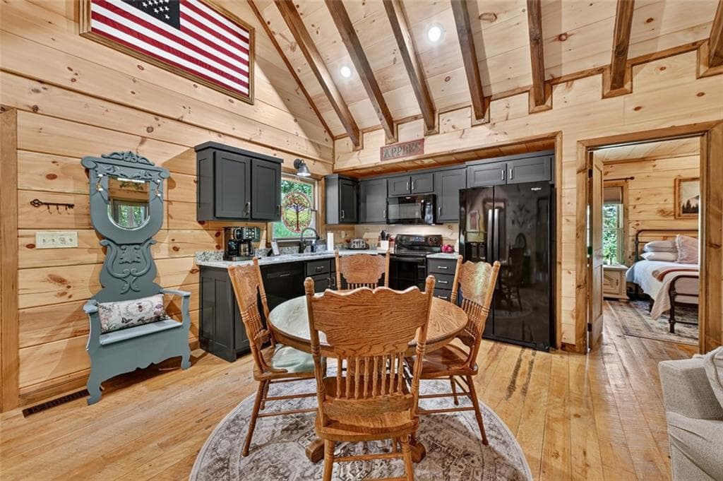 2 bedroom, 2 bathroom, 888 sq ft single family residence for sale at 261 Frosty Mountain Trail, Ellijay, GA 30536 — photo 9