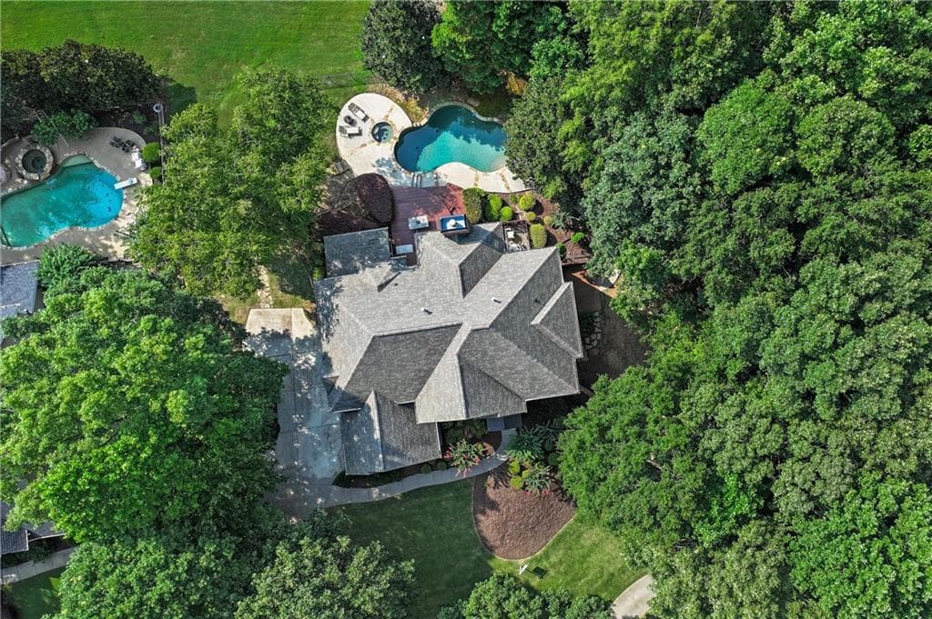 6 bedroom, 5 bathroom, 3,791 sq ft single family residence for sale at 175 Timber Creek Lane, Acworth, GA 30101 — photo 6