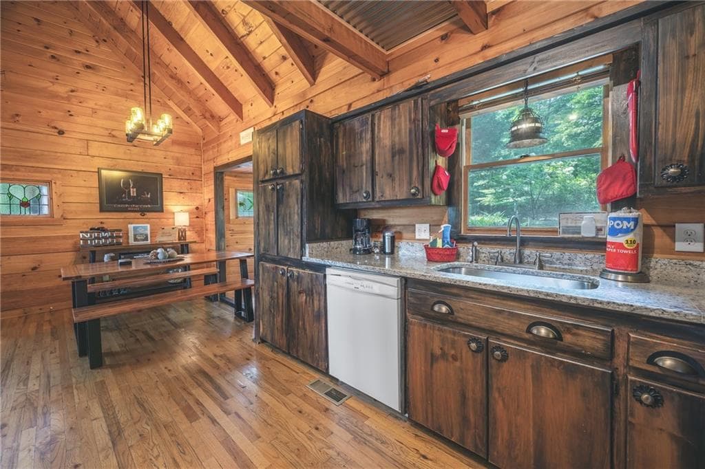 3 bedroom, 3 bathroom, 2,100 sq ft single family residence for sale at 88 Down Yonder Road, Morganton, GA 30560 — photo 9