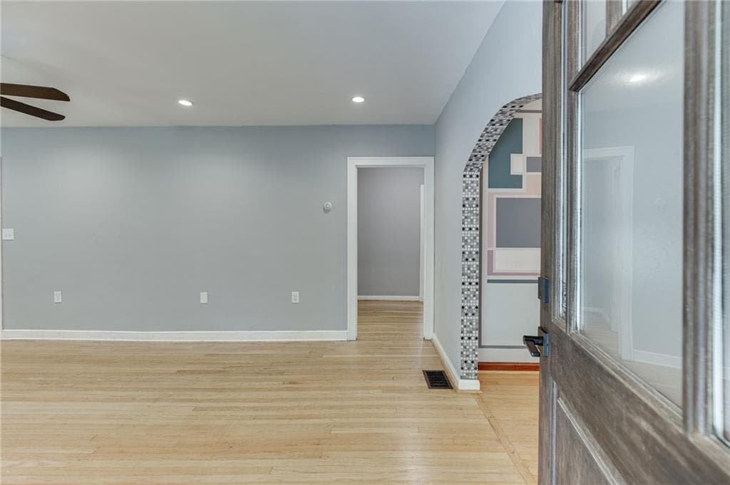 2 bedroom, 1 bathroom, 1,400 sq ft single family residence for sale at 2657 Old Norcross Road, Tucker, GA 30084 — photo 5