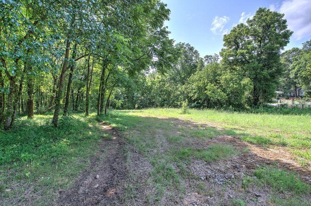 single family residence for sale at 10 Faith Lane, Cartersville, GA 30120 — photo 2