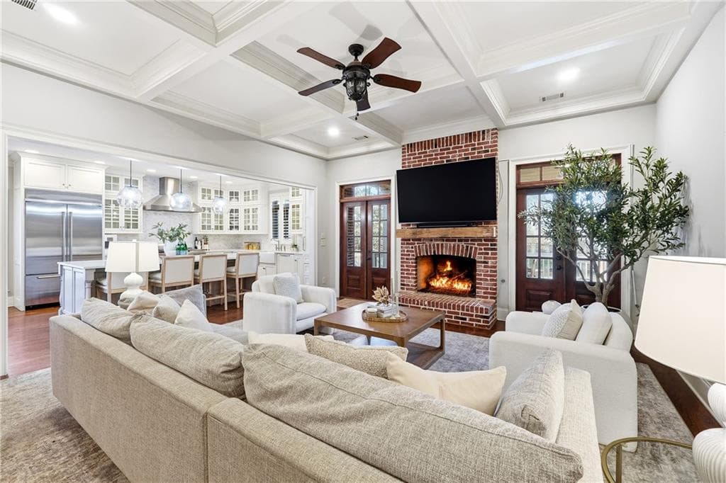 5 bedroom, 5 bathroom, 5,426 sq ft single family residence for sale at 18 Starlight Drive, Cartersville, GA 30121 — photo 4