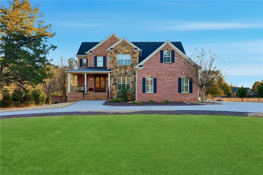 5 bedroom, 5 bathroom, 5,426 sq ft single family residence for sale at 18 Starlight Drive, Cartersville, GA 30121 — photo 6