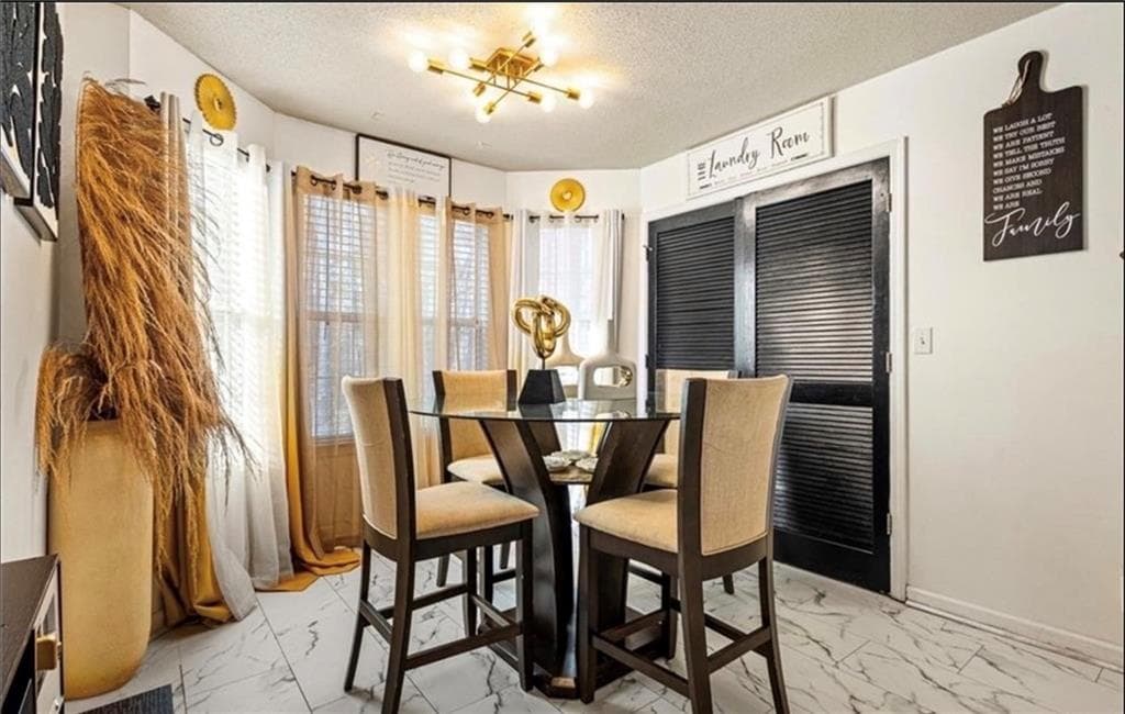 2 bedroom, 3 bathroom, 2,709 sq ft single family residence for sale at 6585 Manor Creek Drive, Douglasville, GA 30135 — photo 10