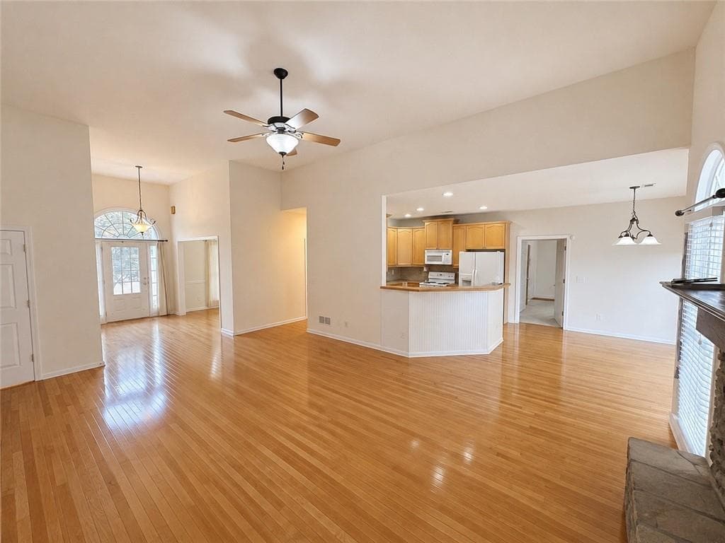 3 bedroom, 3 bathroom, 2,154 sq ft single family residence for sale at 9235 Waterside Drive, Ball Ground, GA 30107 — photo 9
