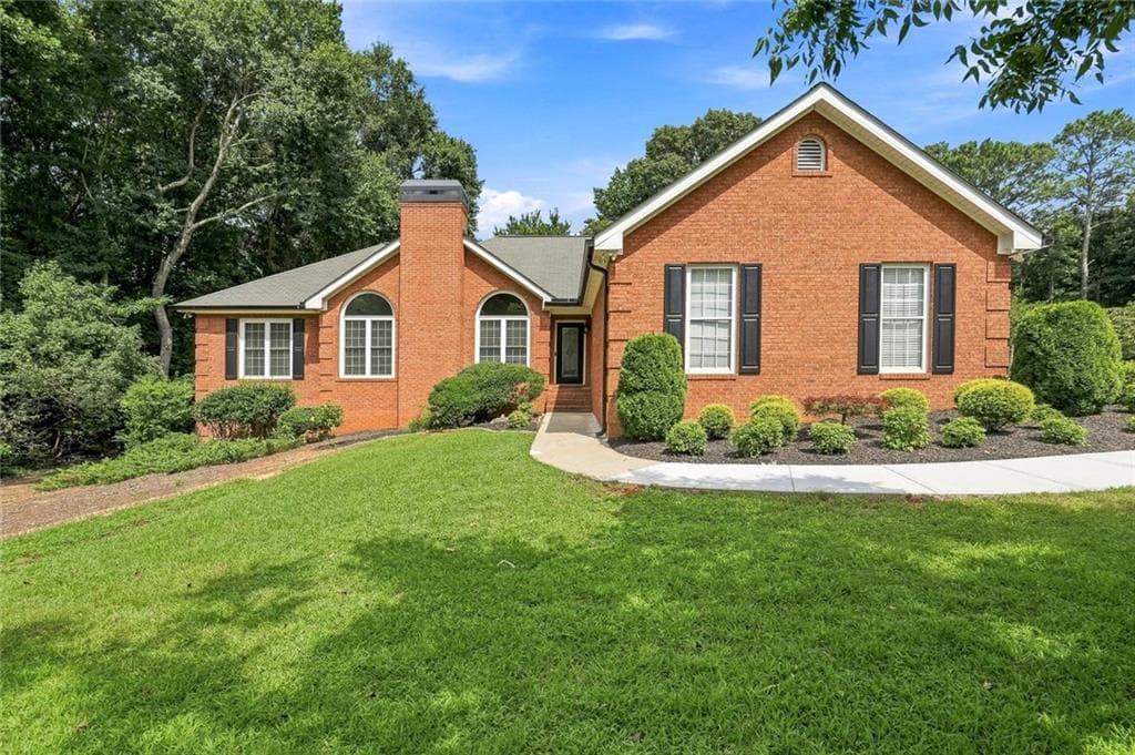 2430 Little John Lane, Cumming, GA 30040 — most recent listing photo