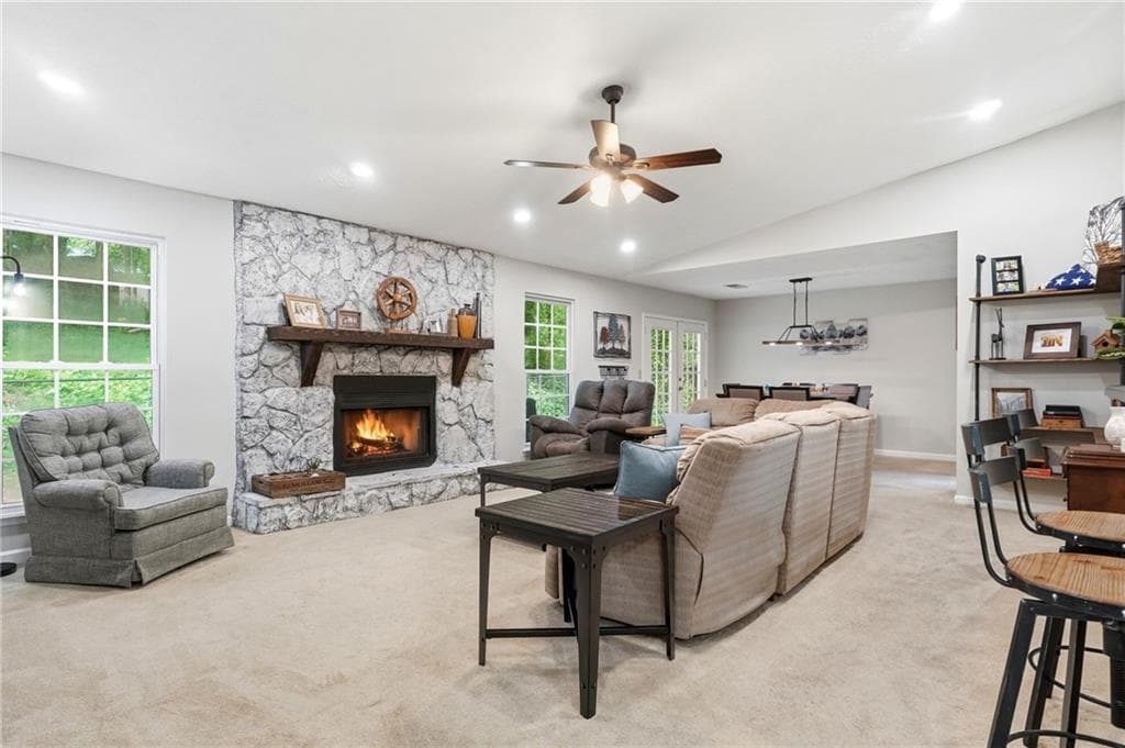 3 bedroom, 2 bathroom, 1,651 sq ft single family residence for sale at 4738 Jamerson Forest Circle, Marietta, GA 30066 — photo 5
