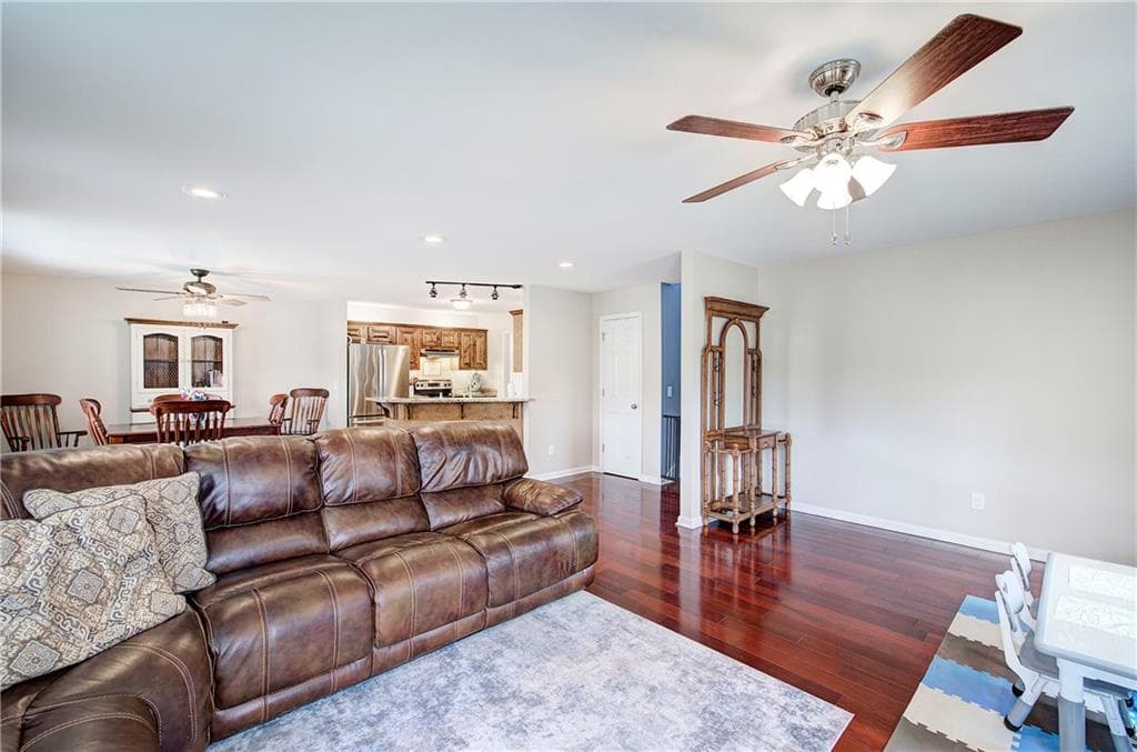 3 bedroom, 2 bathroom, 1,635 sq ft single family residence for sale at 480 Beason Road, Calhoun, GA 30701 — photo 7