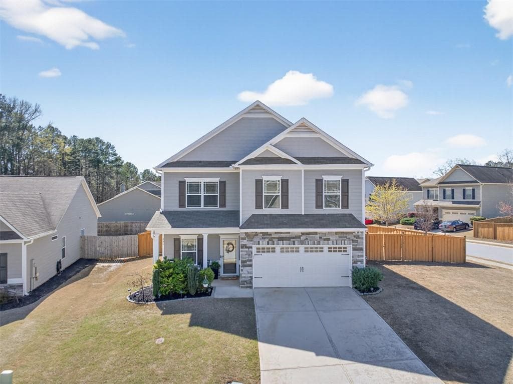 4 bedroom, 3 bathroom, 2,560 sq ft single family residence for sale at 321 Eagles Bluff Way, Hoschton, GA 30548 — photo 2