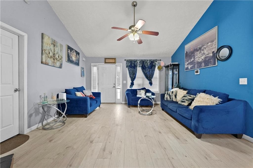 6 bedroom, 2 bathroom, 2,904 sq ft single family residence for sale at 125 Tricias Way, Temple, GA 30179 — photo 9