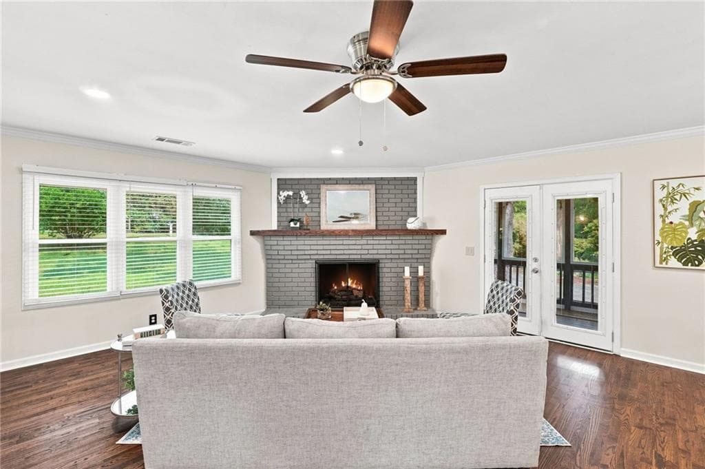 3 bedroom, 2 bathroom, 1,474 sq ft single family residence for sale at 4691 Roberta Circle, Austell, GA 30106 — photo 8