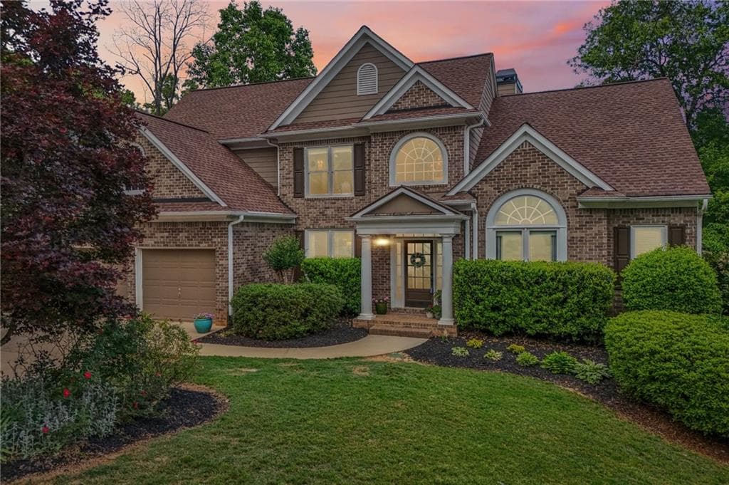 6 bedroom, 5 bathroom, 4,854 sq ft single family residence for sale at 5980 Wilmington Court, Cumming, GA 30040 — photo 5