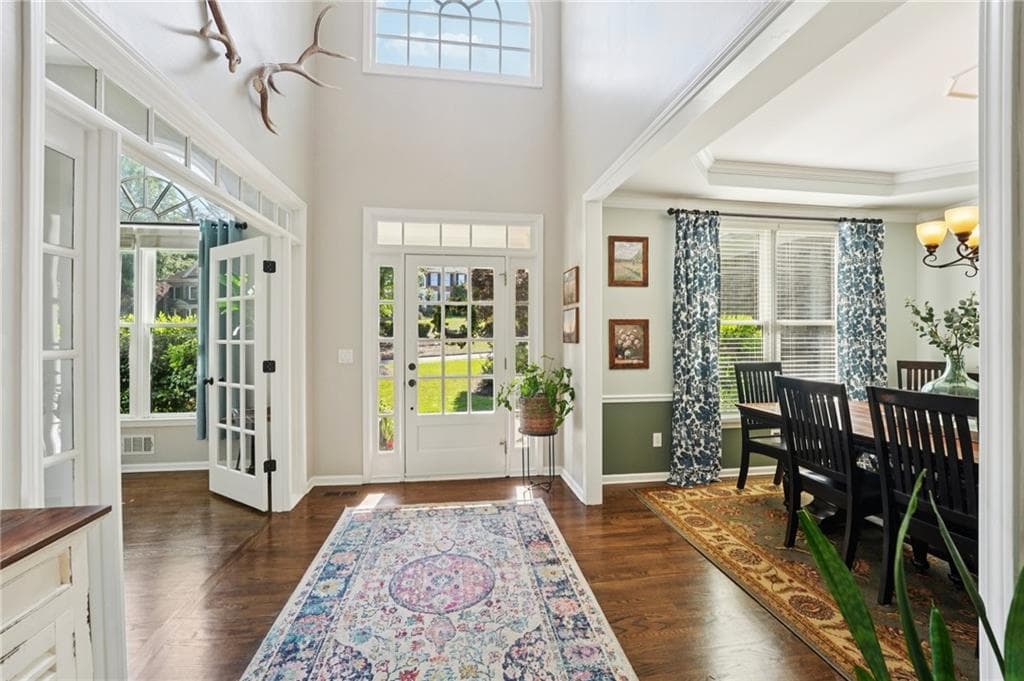 6 bedroom, 5 bathroom, 4,854 sq ft single family residence for sale at 5980 Wilmington Court, Cumming, GA 30040 — photo 6