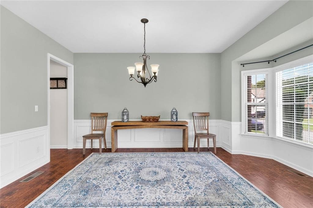 5 bedroom, 4 bathroom, 3,694 sq ft single family residence under contract at 517 Elkhorn Place, Woodstock, GA 30189 — photo 7