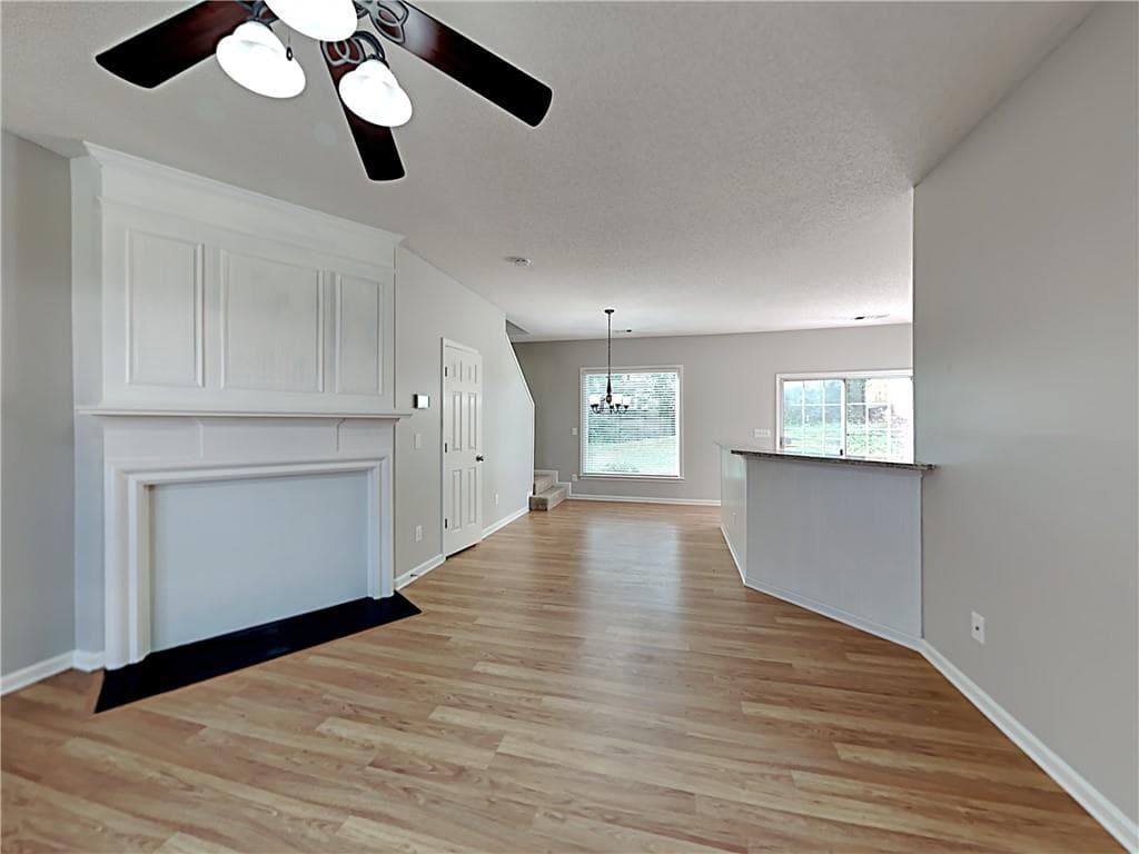 3 bedroom, 3 bathroom, 1,436 sq ft single family residence for sale at 1627 Heyford Circle, Kennesaw, GA 30152 — photo 8