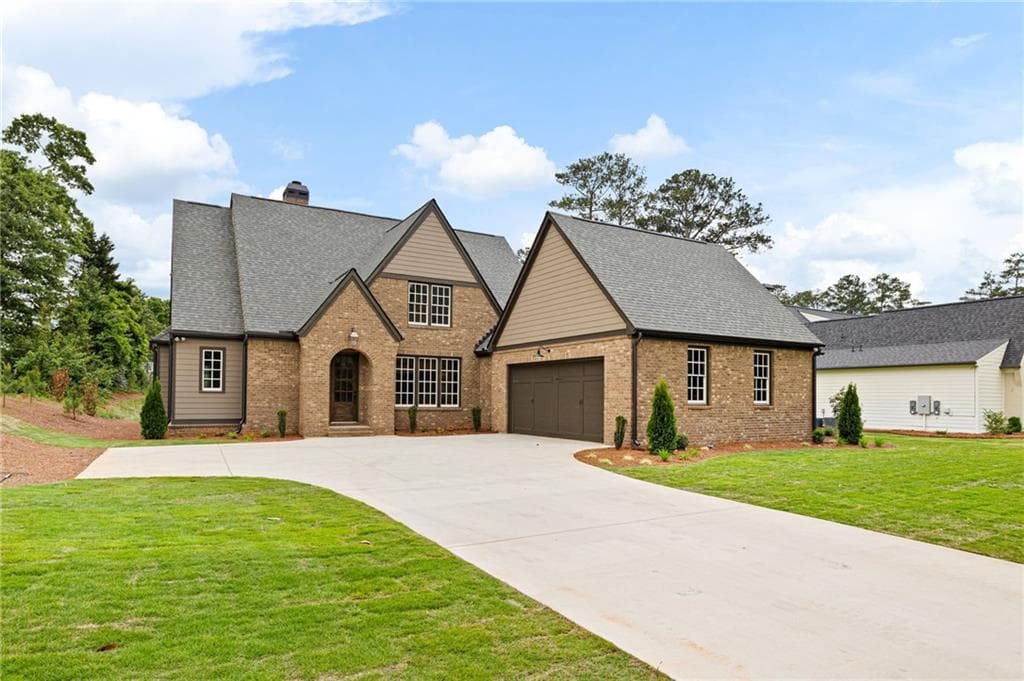 4 bedroom, 4 bathroom, 2,763 sq ft single family residence for sale at 1818 Maple Street, Carrollton, GA 30117 — photo 3