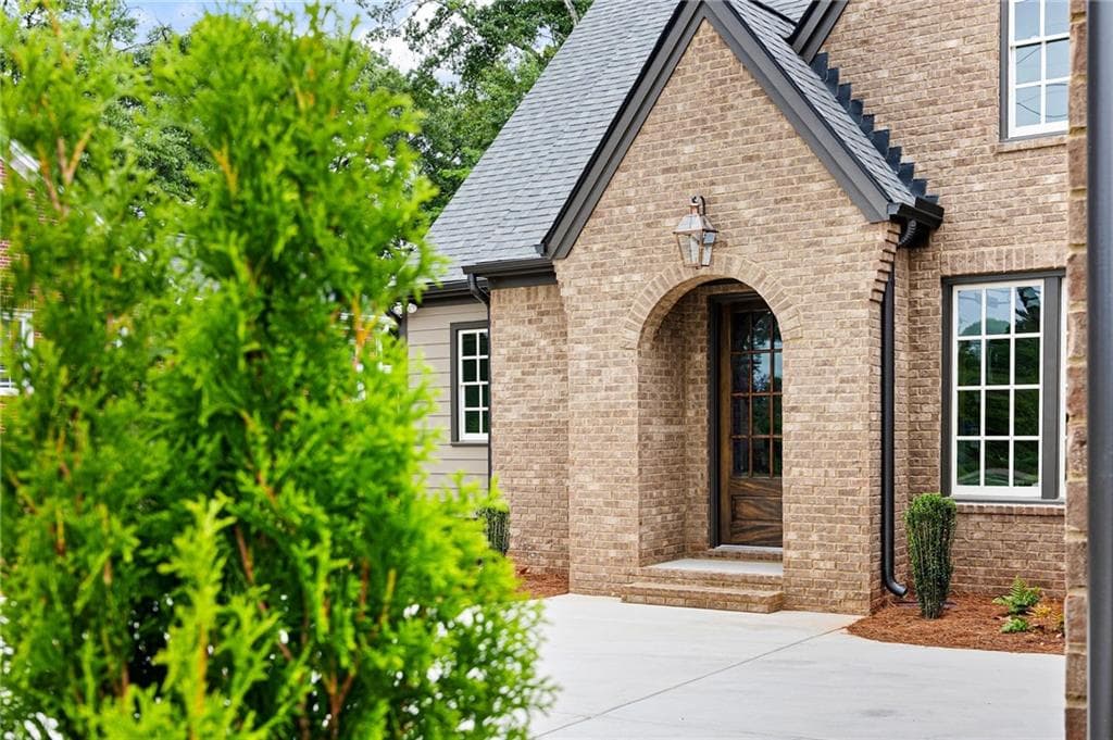 4 bedroom, 4 bathroom, 2,763 sq ft single family residence for sale at 1818 Maple Street, Carrollton, GA 30117 — photo 6