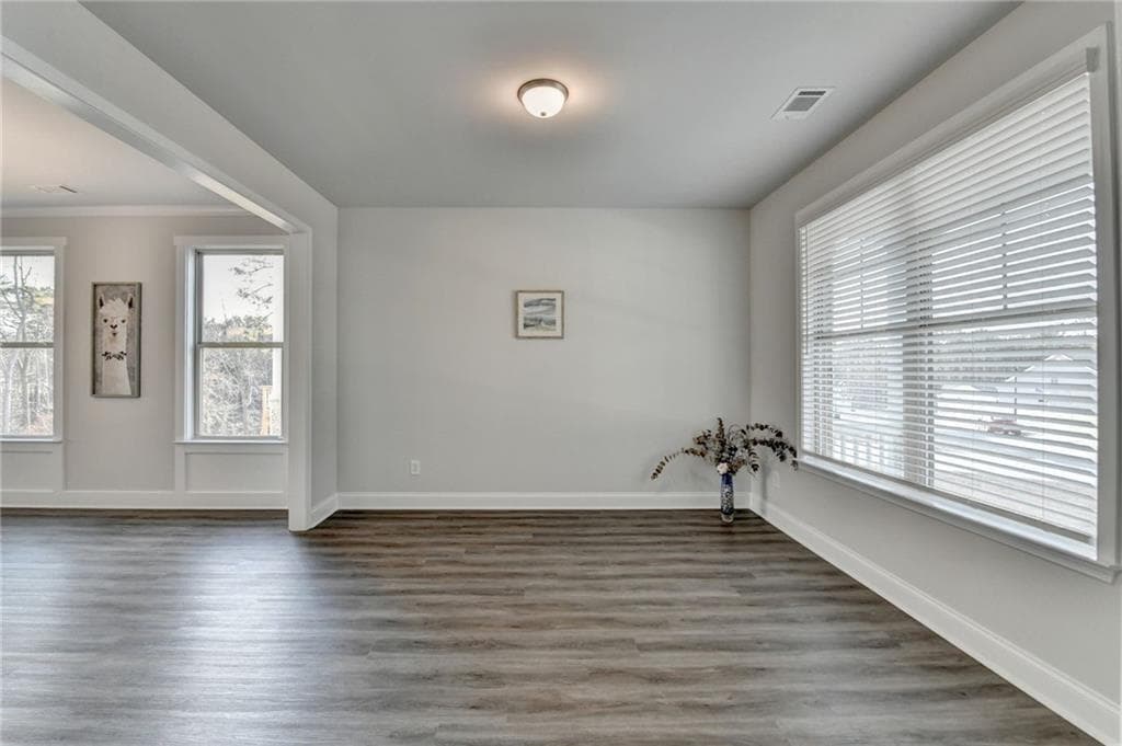 4 bedroom, 3 bathroom, 2,736 sq ft single family residence for sale at 3328 Sir Gregory Manor, Lawrenceville, GA 30044 — photo 7