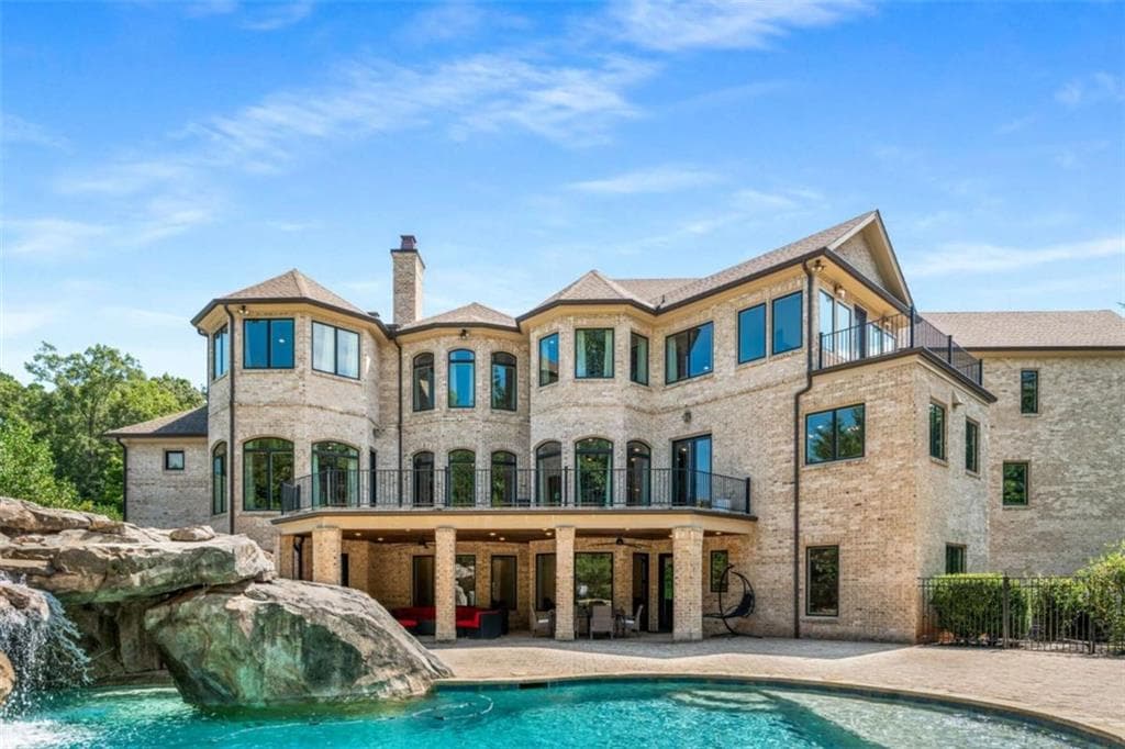 5 bedroom, 9 bathroom, 12,807 sq ft single family residence for sale at 2340 Thisel Down Drive, Statham, GA 30666 — photo 3
