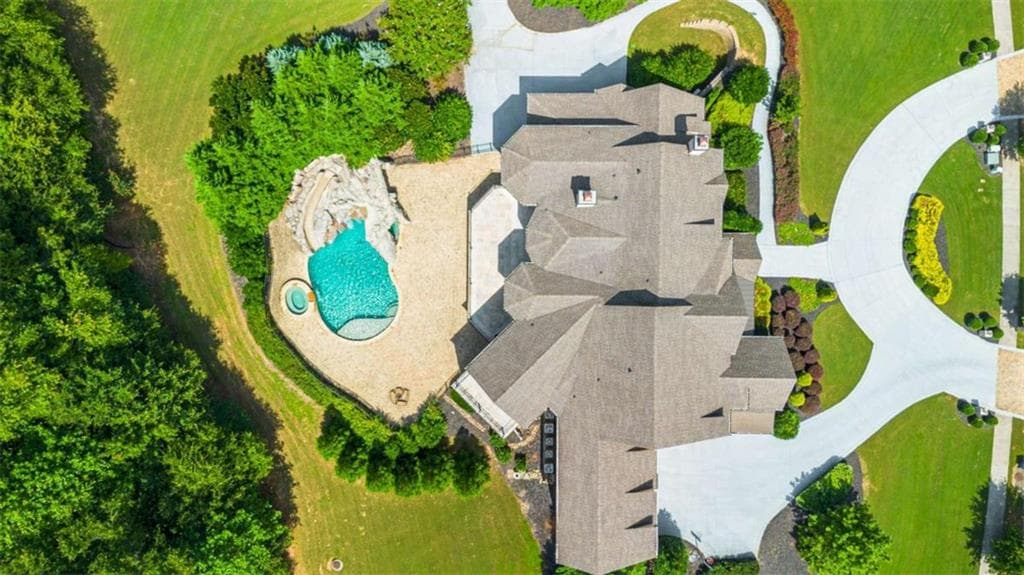 5 bedroom, 9 bathroom, 12,807 sq ft single family residence for sale at 2340 Thisel Down Drive, Statham, GA 30666 — photo 6