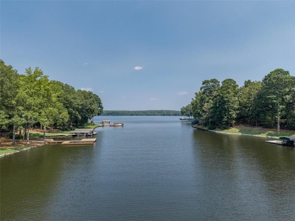 5 bedroom, 5 bathroom, 2,888 sq ft single family residence for sale at 200 Whitney Street, Eatonton, GA 31024 — photo 7