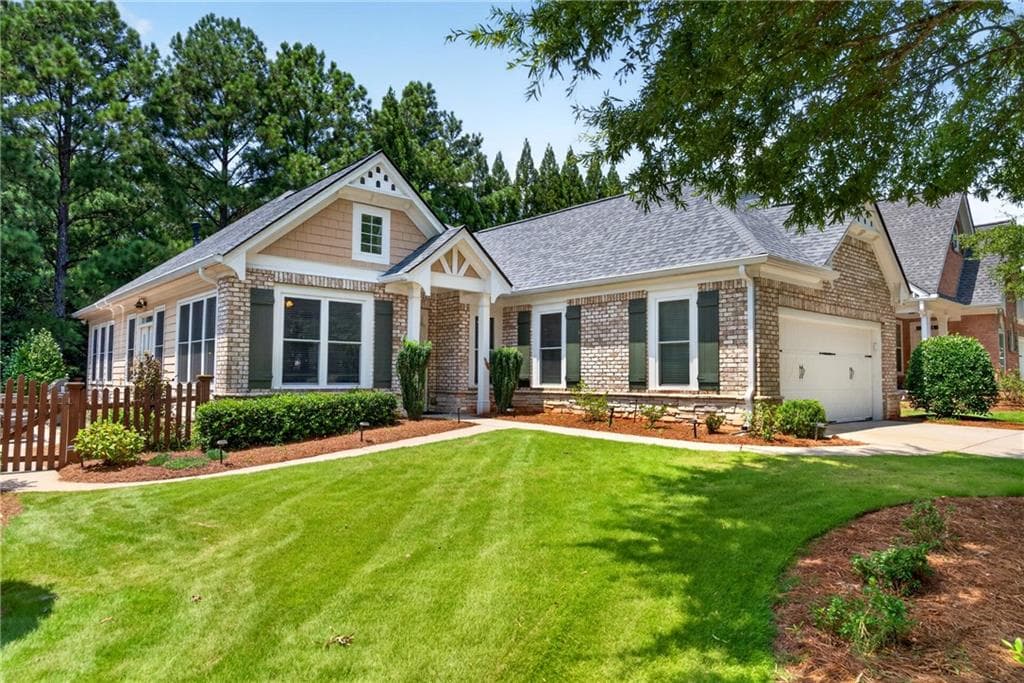 2 bedroom, 2 bathroom, 1,886 sq ft single family residence for sale at 6615 Marlow Drive, Cumming, GA 30041 — photo 1 of 46