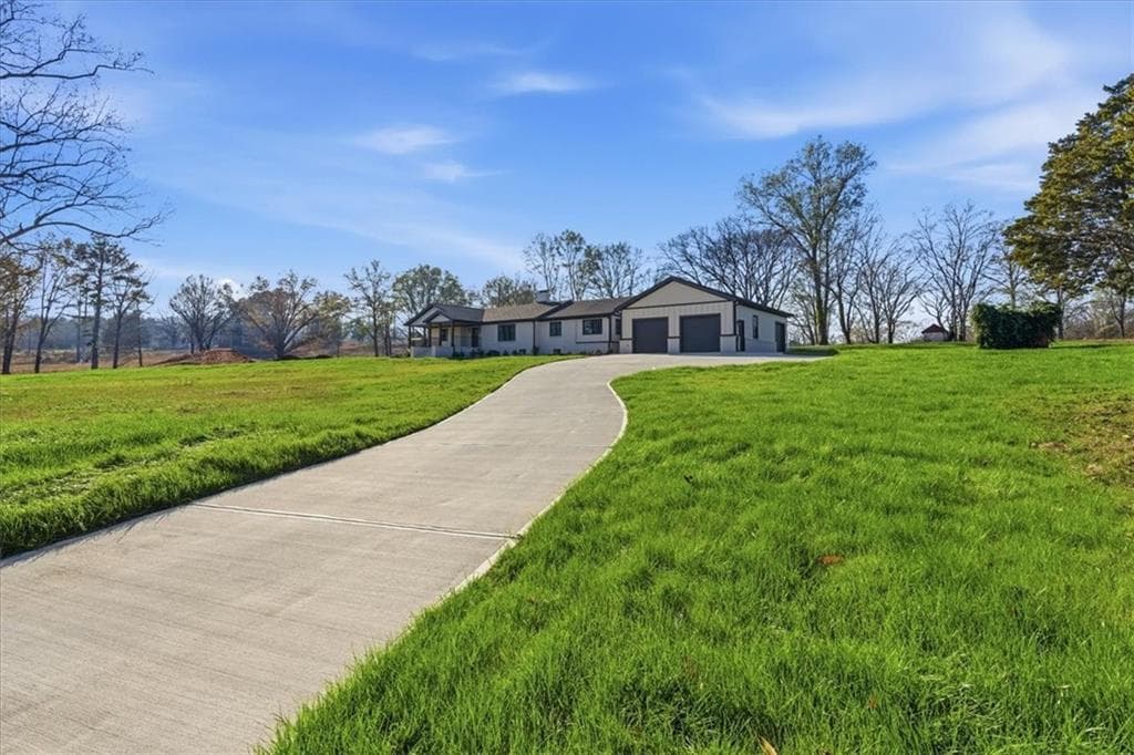 3 bedroom, 3 bathroom, 2,970 sq ft single family residence for sale at 32 Church Street, Taylorsville, GA 30178 — photo 4