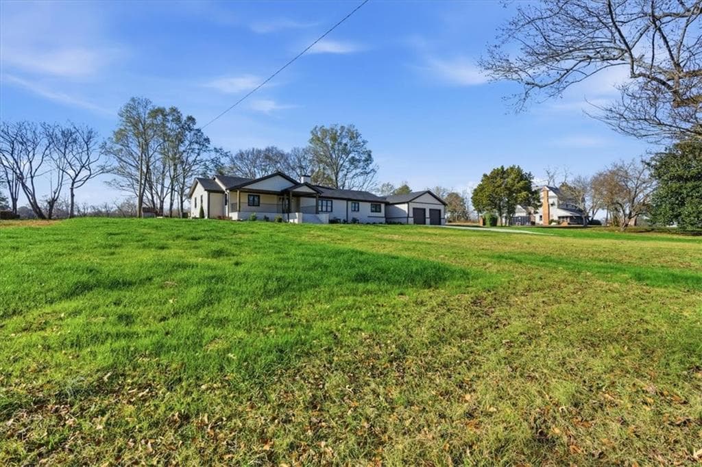 3 bedroom, 3 bathroom, 2,970 sq ft single family residence for sale at 32 Church Street, Taylorsville, GA 30178 — photo 6