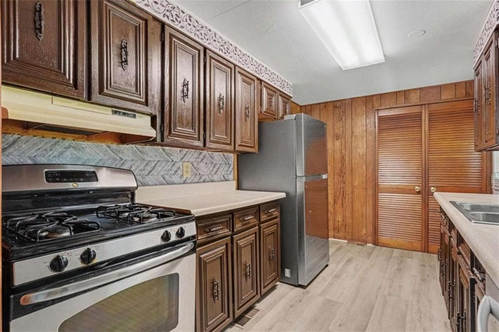 3 bedroom, 2 bathroom, 1,248 sq ft single family residence for sale at 45 E James Circle, Hampton, GA 30228 — photo 7