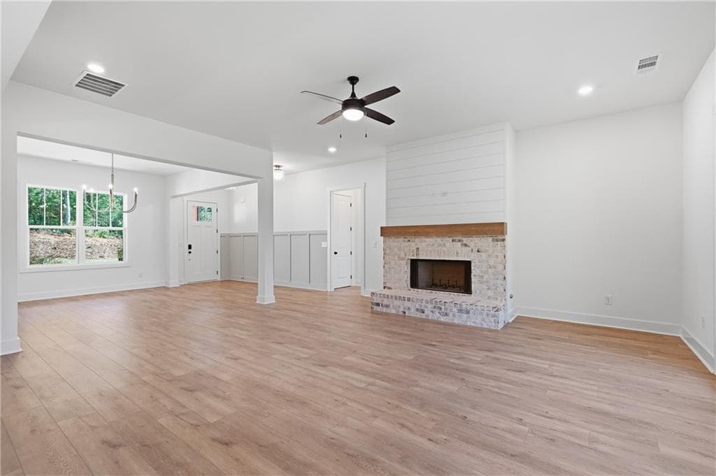 4 bedroom, 4 bathroom, 2,590 sq ft single family residence for sale at 953 Roundtop Road, Ellijay, GA 30540 — photo 8