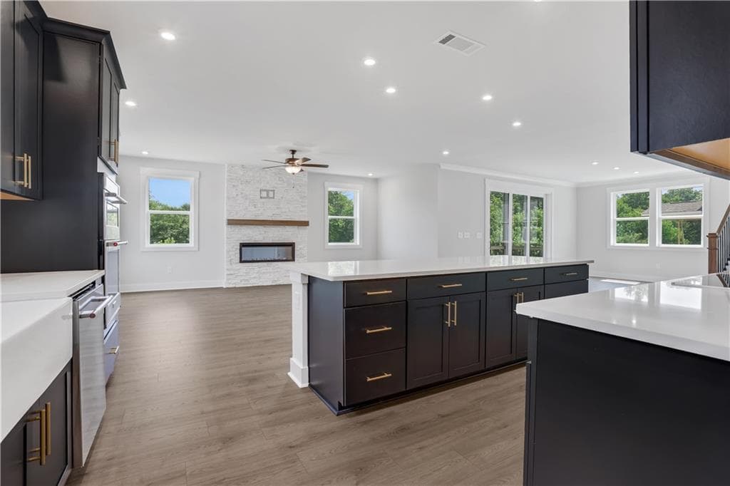 4 bedroom, 4 bathroom, 4,098 sq ft single family residence for sale at 4755 Montane Street, Cumming, GA 30028 — photo 5