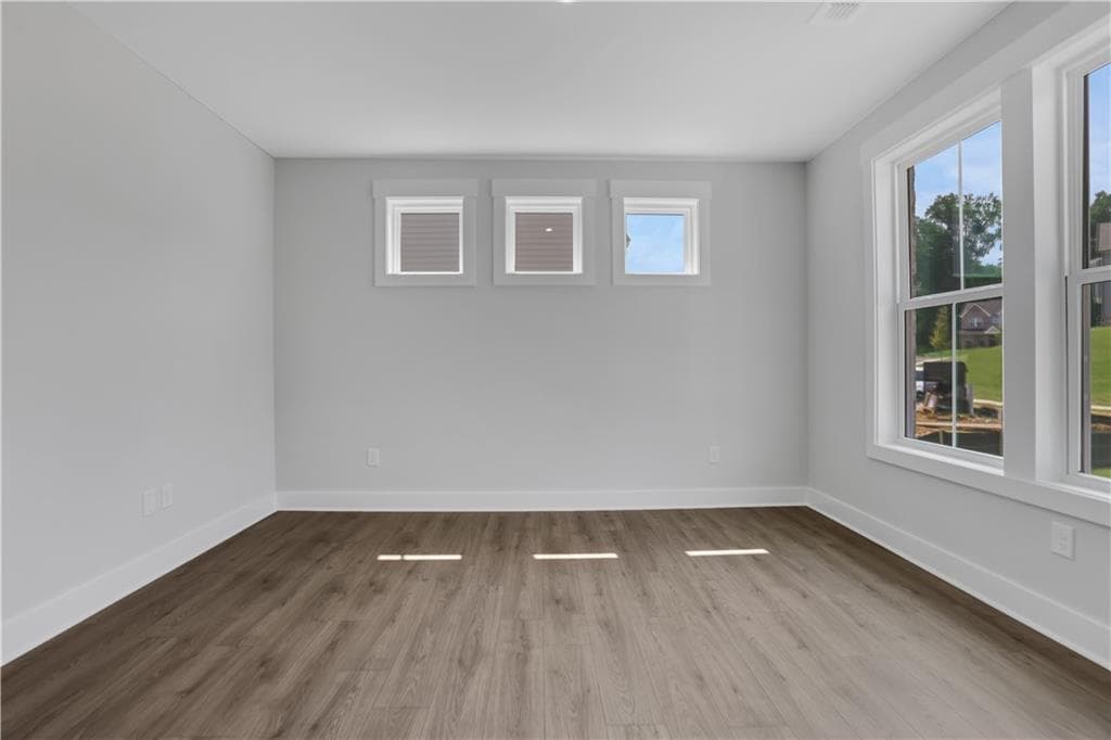 4 bedroom, 4 bathroom, 4,098 sq ft single family residence for sale at 4755 Montane Street, Cumming, GA 30028 — photo 7
