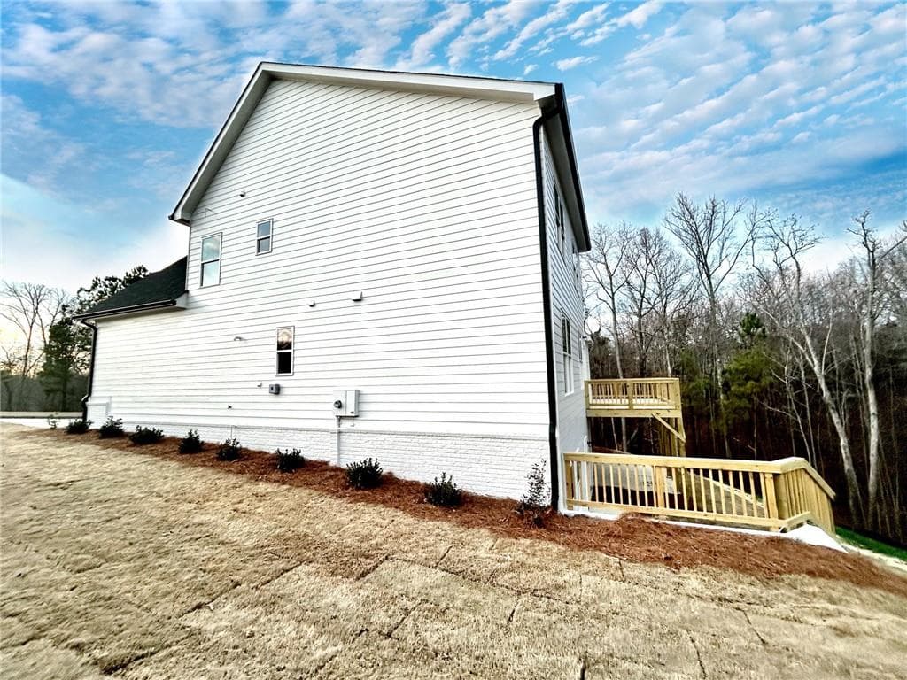 6 bedroom, 4 bathroom, 3,137 sq ft single family residence for sale at 1695 Darby Road, Waleska, GA 30183 — photo 4