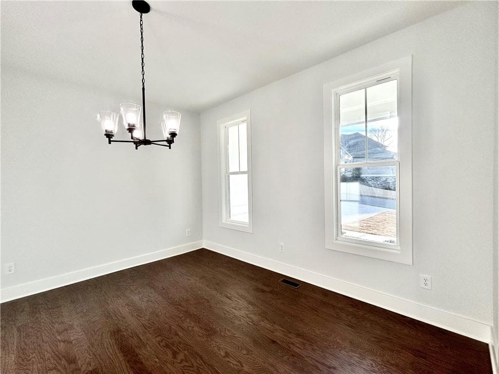 6 bedroom, 4 bathroom, 3,137 sq ft single family residence for sale at 1695 Darby Road, Waleska, GA 30183 — photo 9
