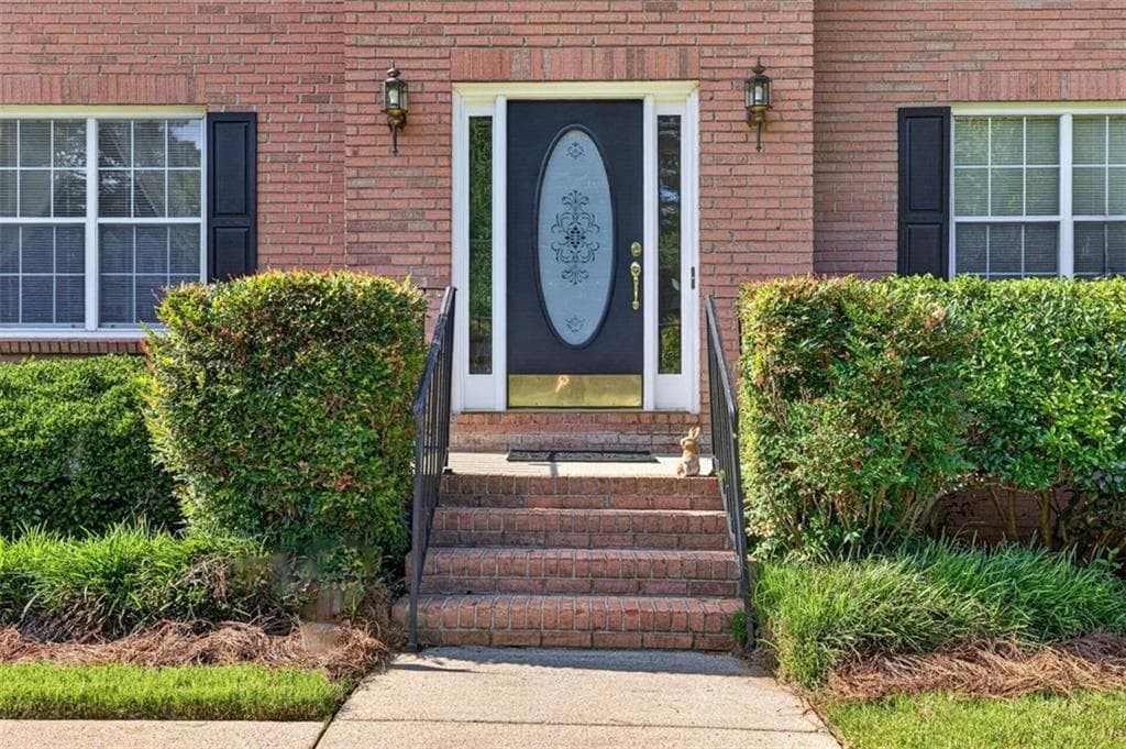 3 bedroom, 3 bathroom, 3,059 sq ft single family residence for sale at 860 Scenic Lake Drive, Lawrenceville, GA 30045 — photo 5