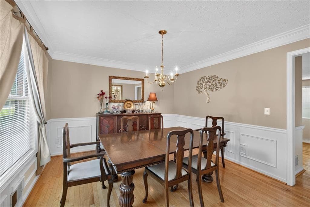 3 bedroom, 3 bathroom, 3,059 sq ft single family residence for sale at 860 Scenic Lake Drive, Lawrenceville, GA 30045 — photo 7